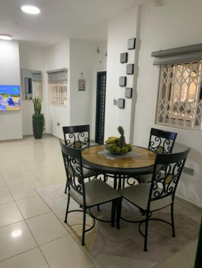 Modern 2 Bed & 2 Bathroom Flat